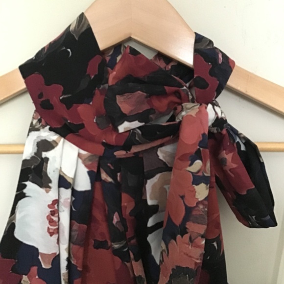 Modcloth Small Navy and Red Floral Halter Tie-Neck Dress NWOT - Picture 6 of 15
